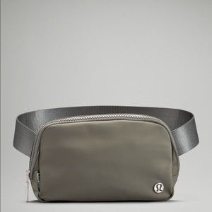 Lululemon Grey Sage Everywhere Belt Bag